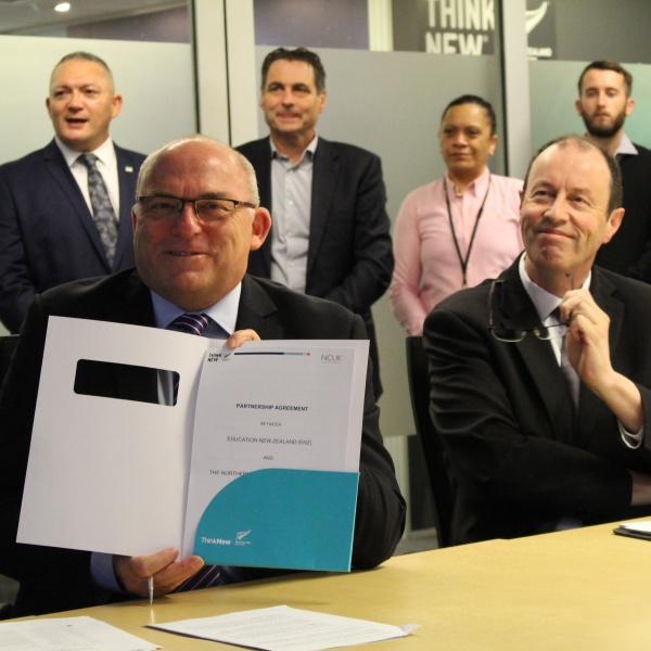 New global partnership enables international students to begin New Zealand university study at home