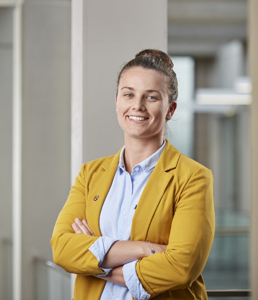 Image of Holly Searson