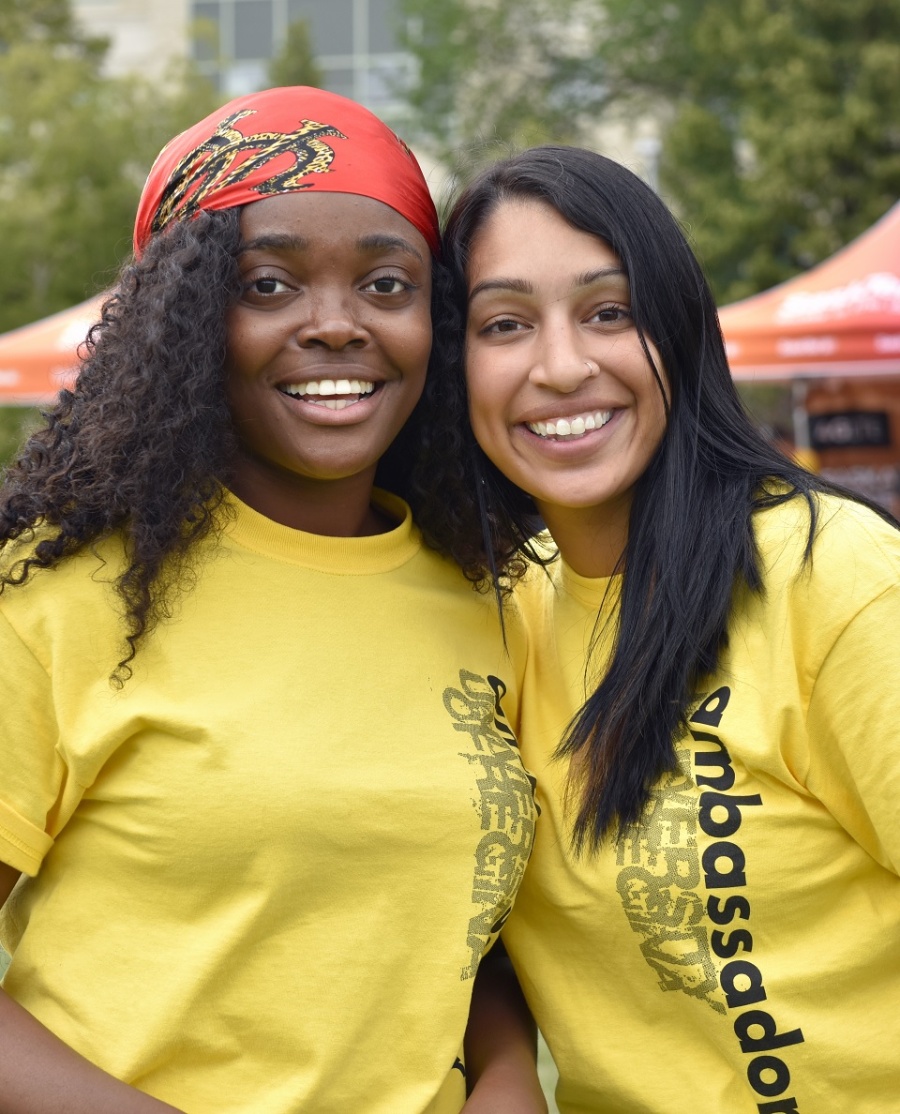 Students on campus at the University of Regina